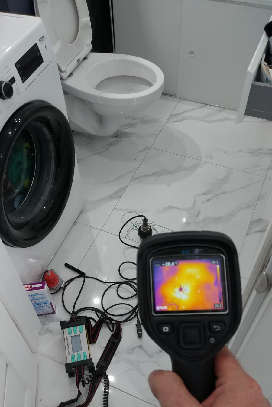 Приховані витоки води. 