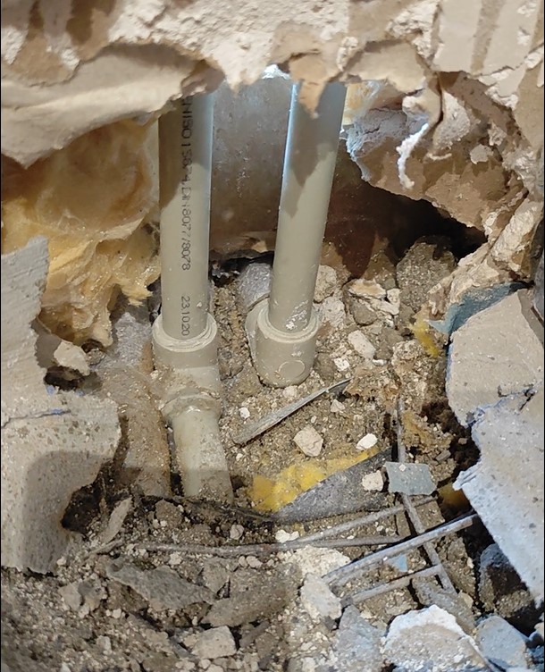 Знайдено прихований витік води. Львів вул.Шевченка