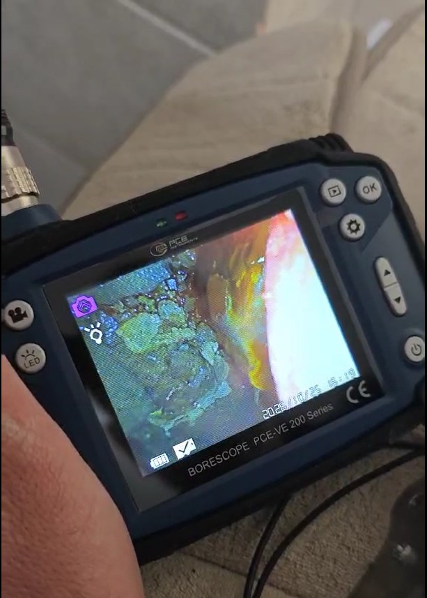 Знайдено прихований витік в системі опалення